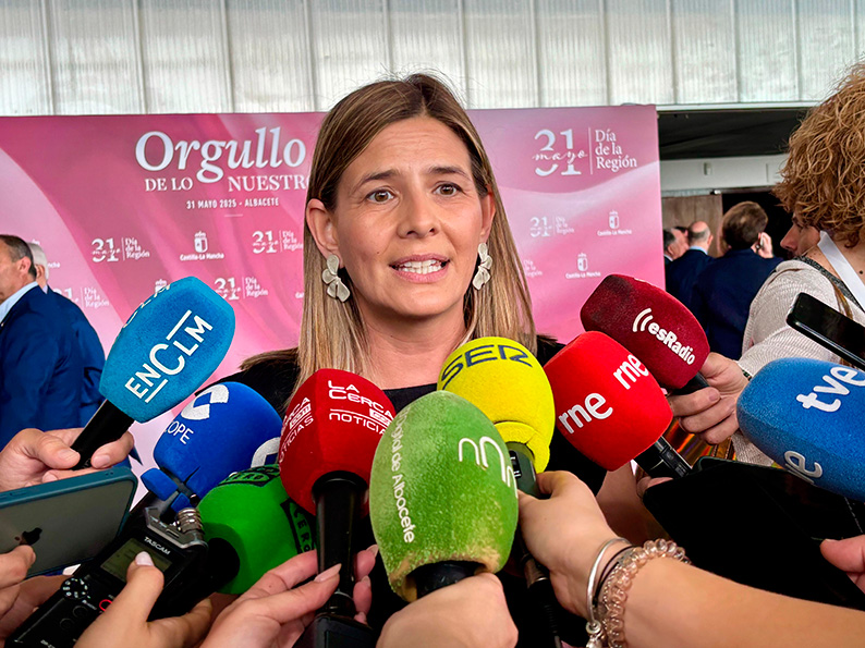 Agudo destaca la reivindicación de una Castilla-La Mancha que entra “en un nuevo tiempo de cambio” para avanzar hacia una región “sin límites”