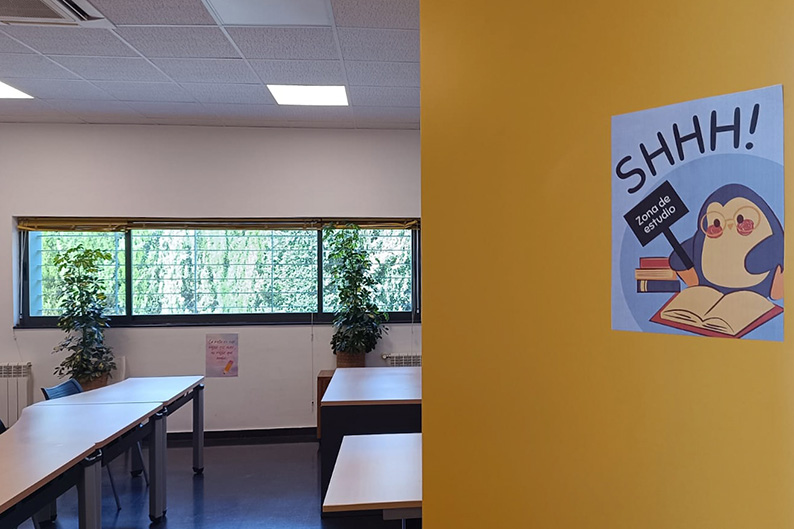 El Ayuntamiento de Tomelloso amplia en un 40% los puestos de estudio en sus espacios públicos