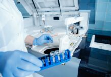 Los grados de Administración y dirección de empresas, Medicina y biomedicina, e Ingeniería Industrial son las carreras más requeridas en las ofertas de empleo castellanomanchegas