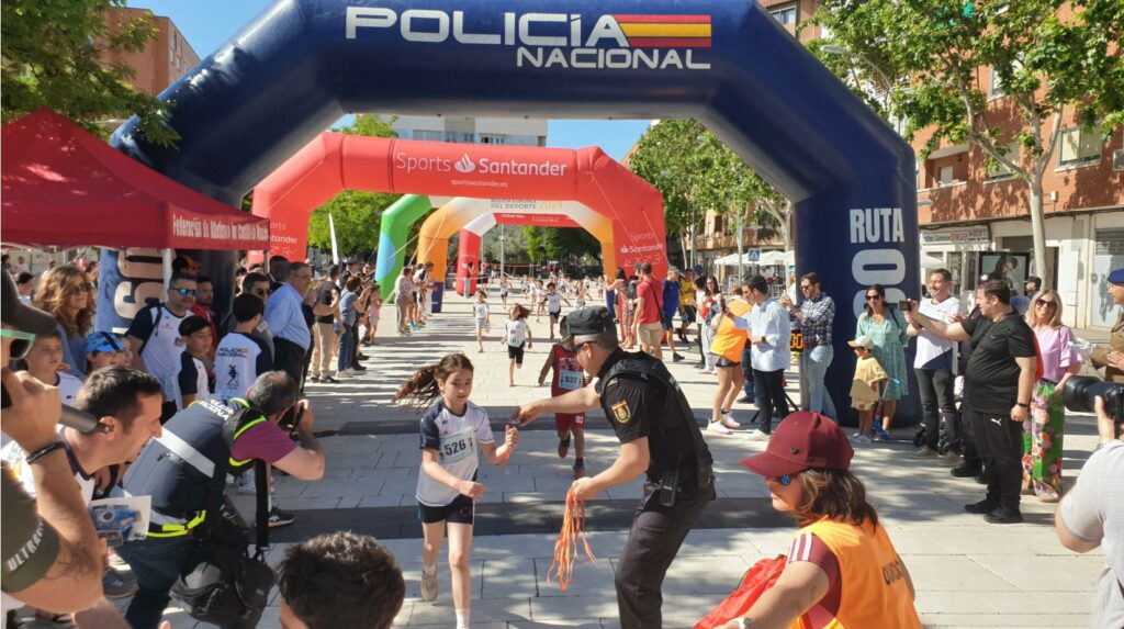 carrerapolicia nhacional cr 4
