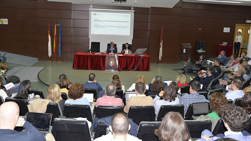 El Claustro de la UCLM acuerda iniciar el procedimiento de elaboración de nuevos Estatutos