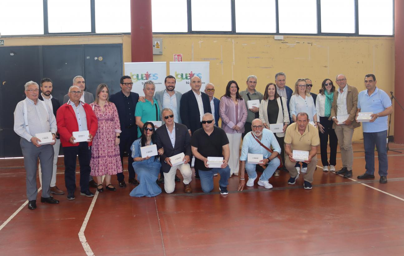 Castilla-La Mancha refuerza su compromiso con las personas con sordoceguera en el Día de la ONCE