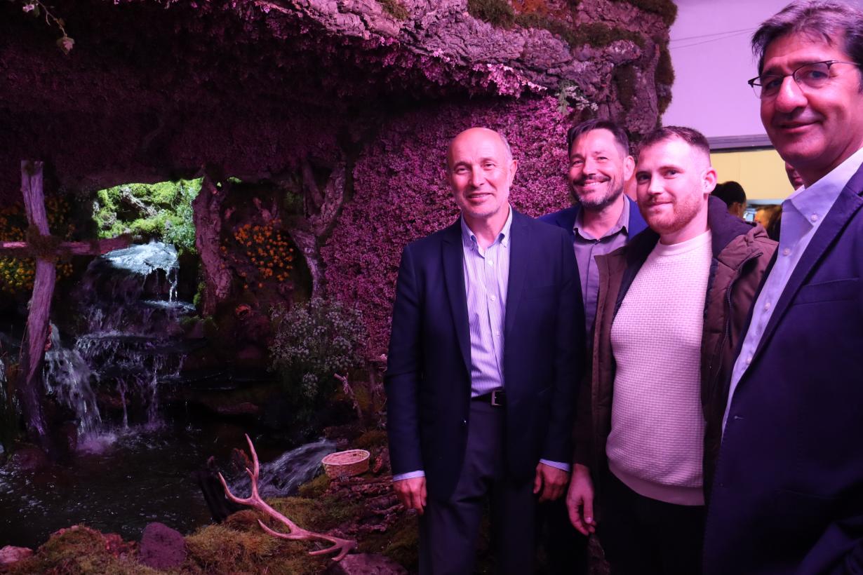 El Gobierno de Castilla-La Mancha apoya las Cruces y Mayos de Piedrabuena para que logren la declaración de Interés Turístico Nacional