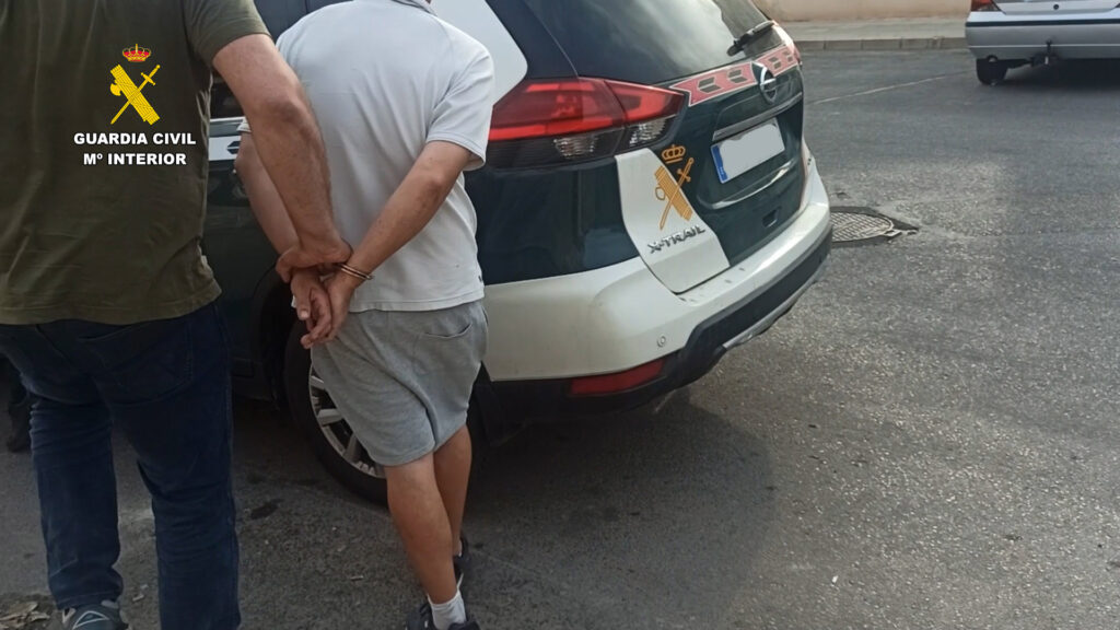 detenidos por disparo en la cabeza 4