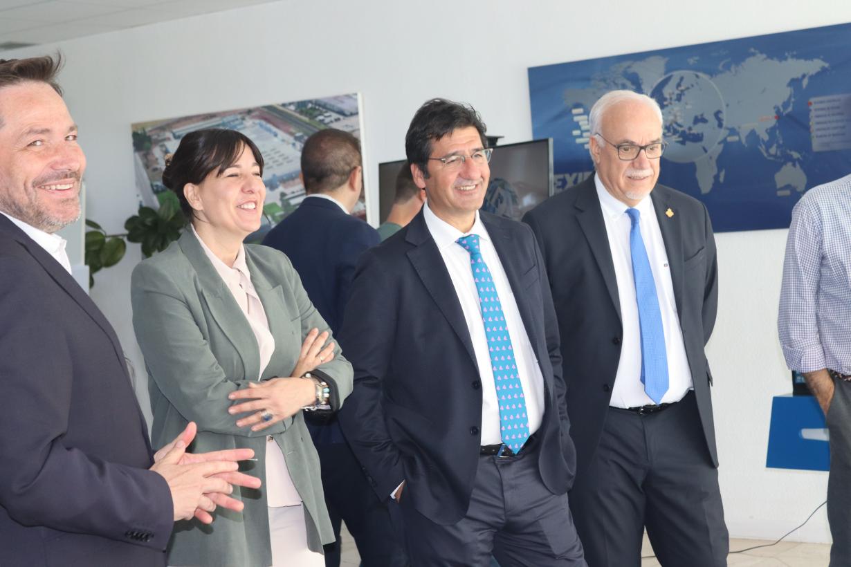 Castilla-La Mancha pide fortalecer las redes de distribución de energía limpia y garantizar que la generada en la región contribuya a su desarrollo