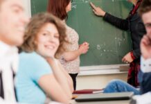 Convocado el proceso de admisión en centros docentes que imparten educación para personas adultas de cara al curso 2025-2026