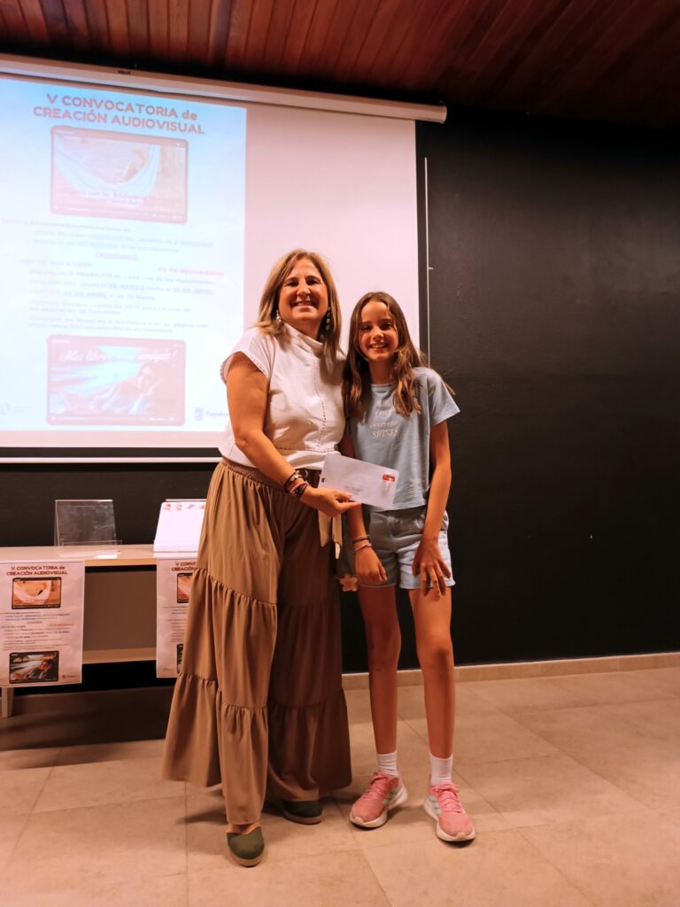 entregados cheques regalo tomelloso biblioteca 5