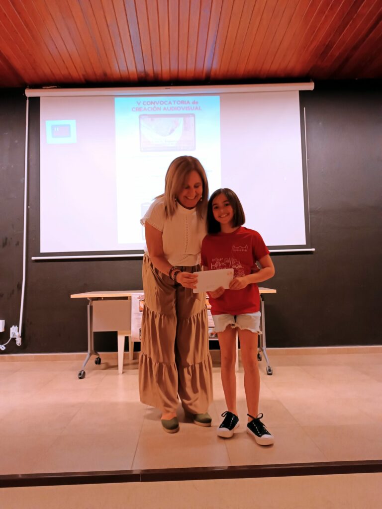 entregados cheques regalo tomelloso biblioteca