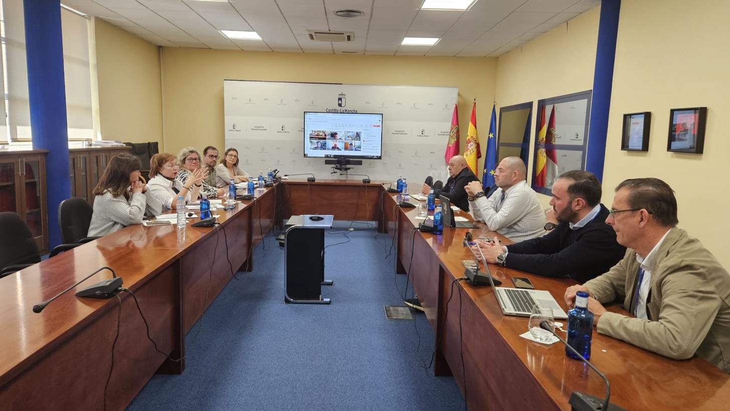 El Gobierno de Castilla-La Mancha y el sector de la carne de caza de la región trabajan en iniciativas conjuntas que favorezcan su promoción, valorización y mayor consumo