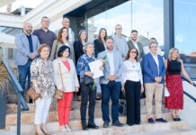 El Ayuntamiento de Tomelloso homenajea a sus trabajadores jubilados en un emotivo acto