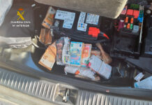 La Guardia Civil interviene en un control ciento treinta y tres mil novecientos euros