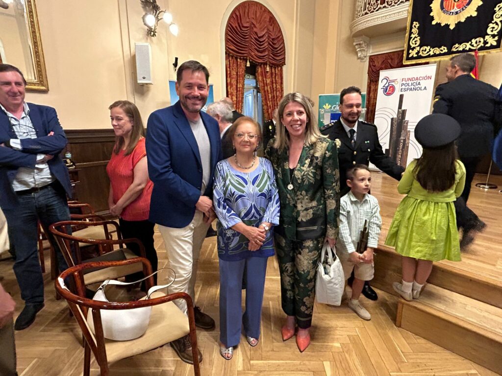 jimenez felicita policia nacional 2