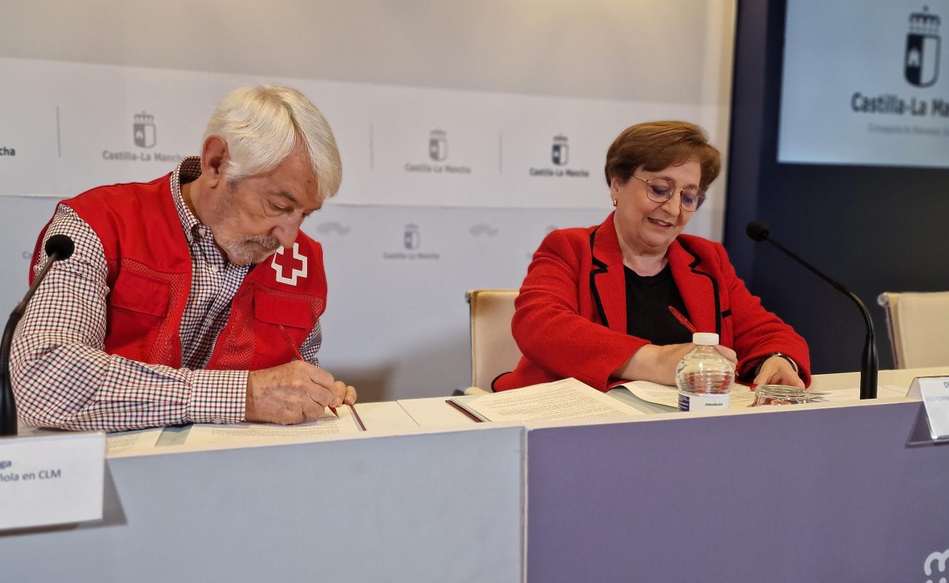 La Junta renueva por décimo año consecutivo el convenio con Cruz Roja para ejecutar el Plan de Pobreza Energética en Castilla-La Mancha