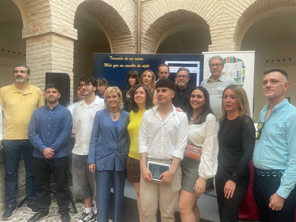 Manuel Juliá reflexiona sobre los cambios del siglo XXI en la presentación del libro “Travesía de un inicio” en Ciudad Real