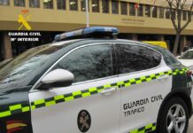 La Guardia Civil de Albacete investiga a una persona y sorprende a otras seis utilizando medios ilícitos en las pruebas teóricas del permiso de conducir B