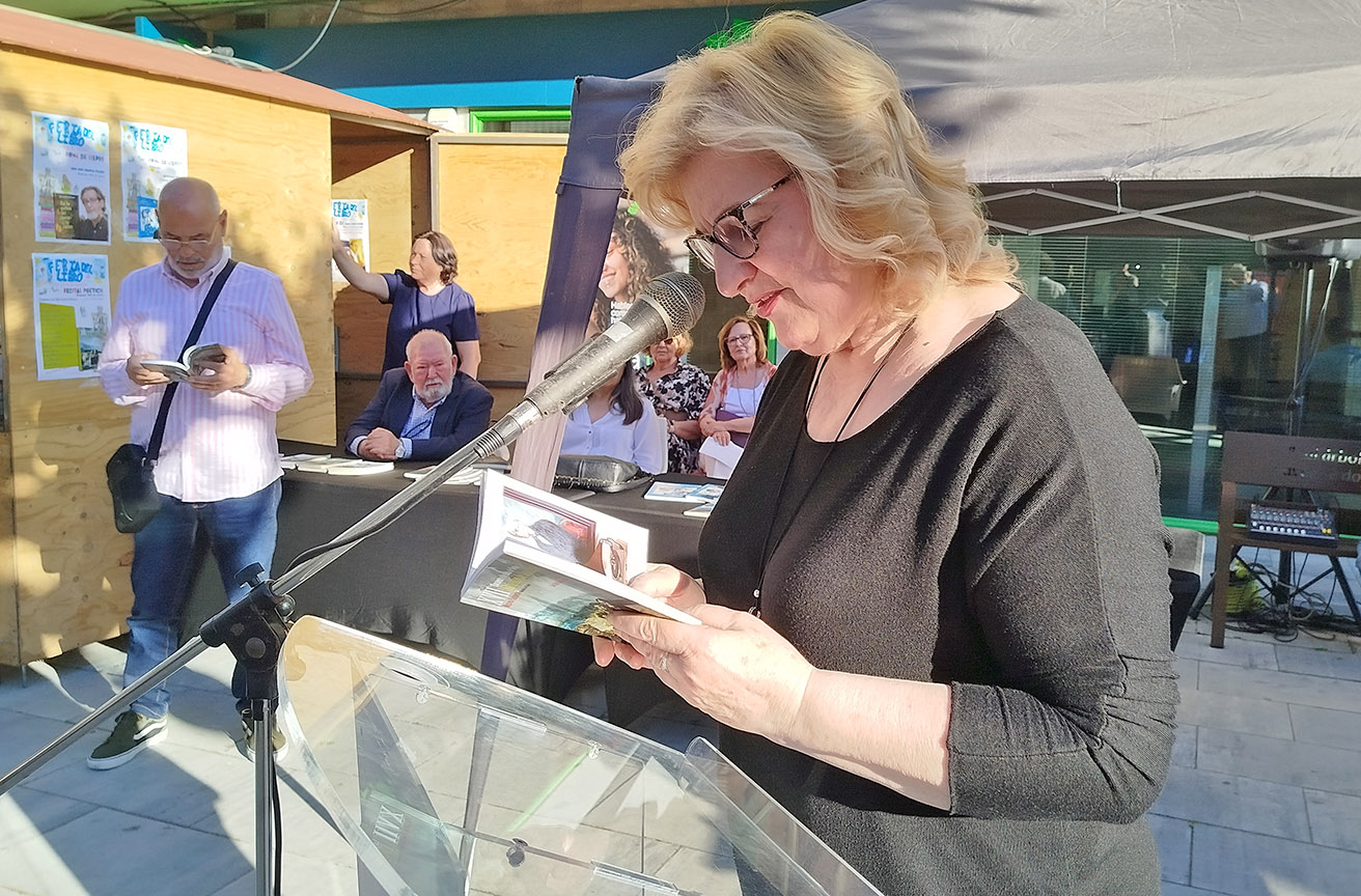 Natividad Cepeda visita Argamasilla de Calatrava para impartir una conferencia sobre el Venerable Ismael de Tomelloso