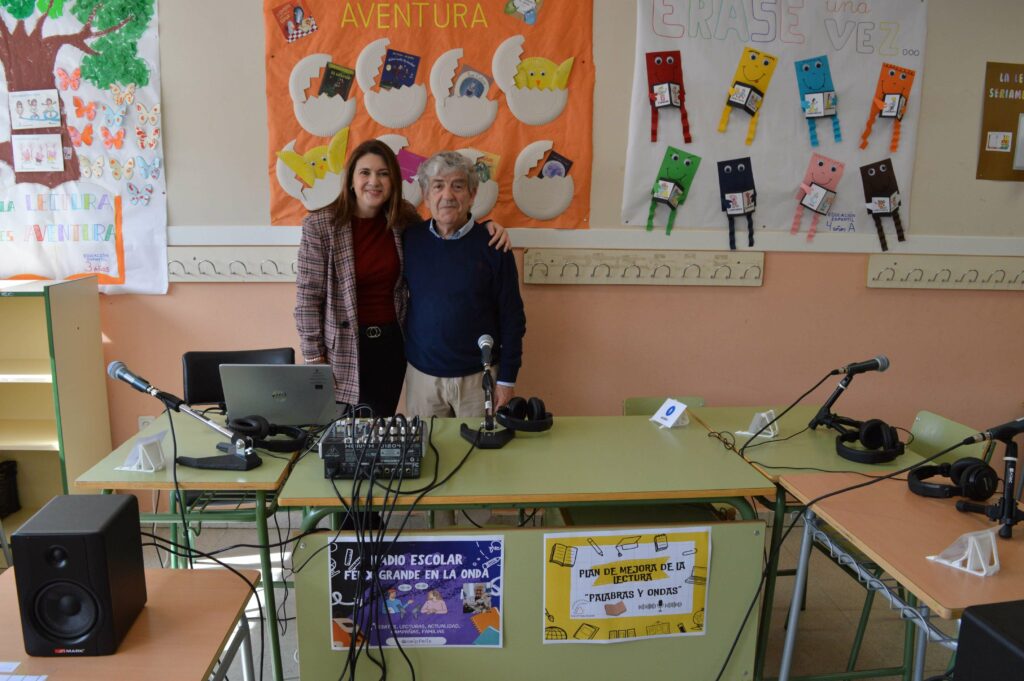radio ceip felix grande 13