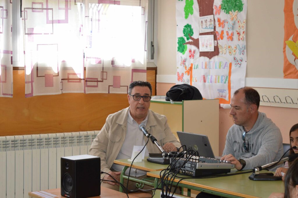 radio ceip felix grande 16