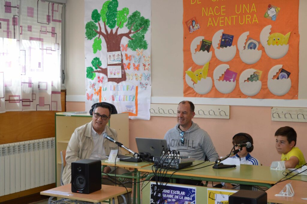 radio ceip felix grande 17