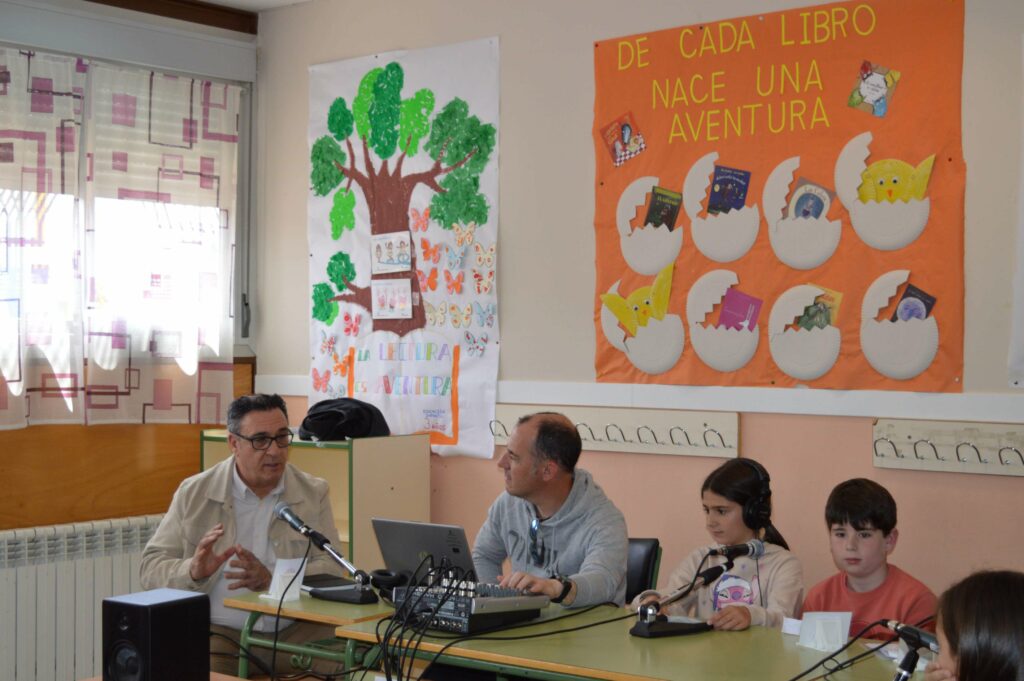 radio ceip felix grande 18