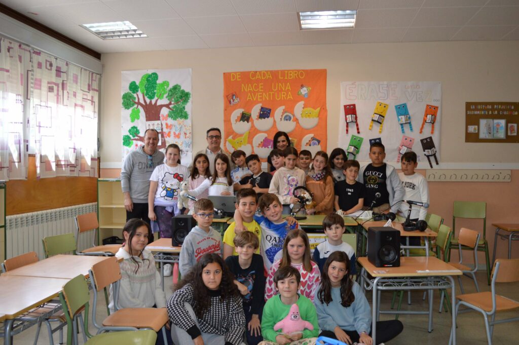 radio ceip felix grande 19