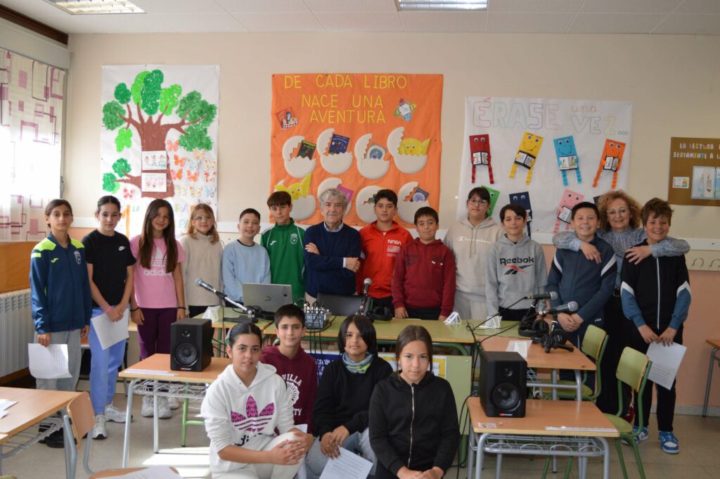 radio ceip felix grande 23