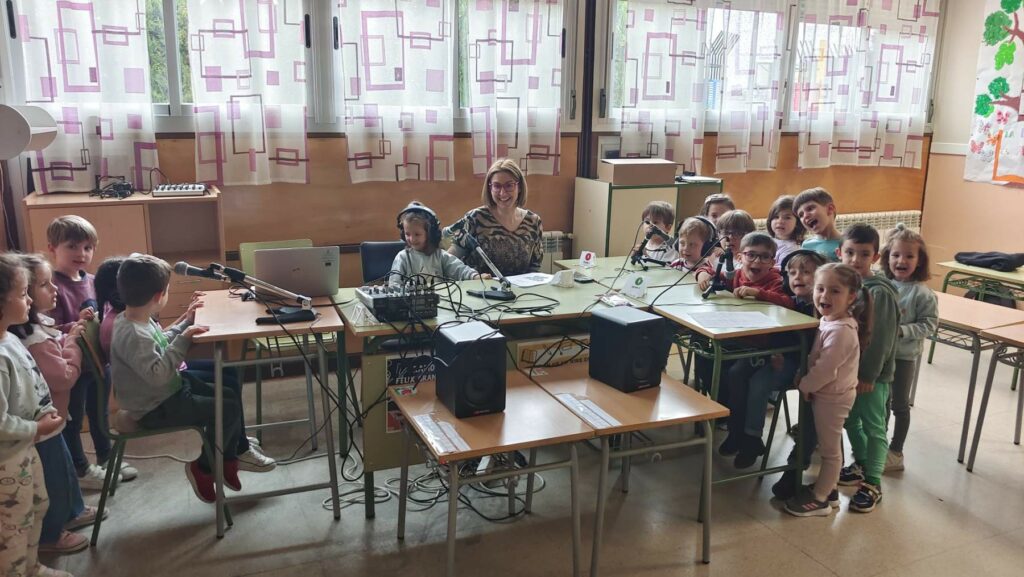 radio ceip felix grande 29