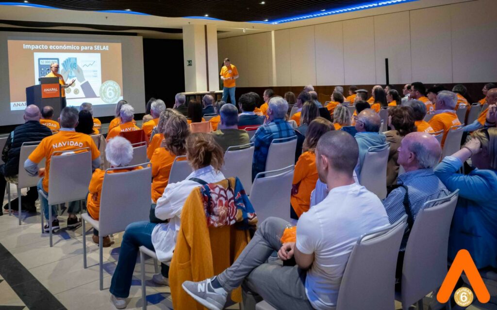 Los loteros reclaman la equiparación al 6% de la comisión por la venta de lotería de Navidad