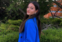 La estudiante de la UCLM Sandra Muelas presenta la obra “Cartas sin remitente” en el campus de Cuenca