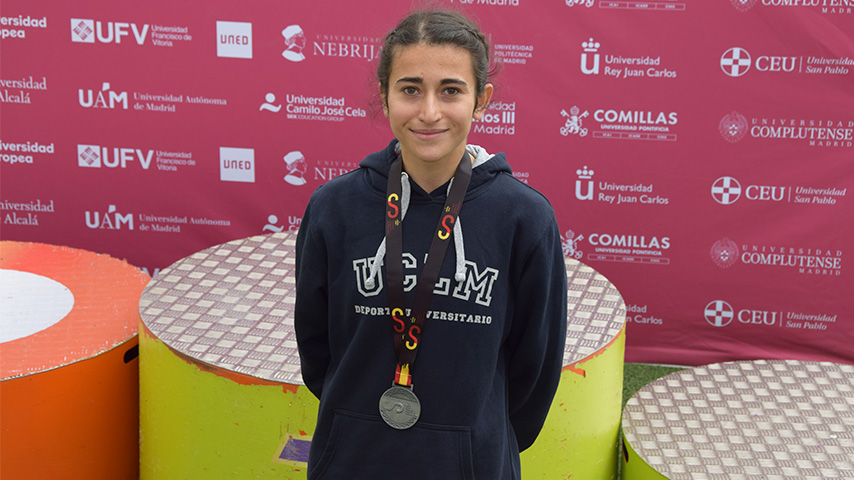 La estudiante de la UCLM Silvia Rey, medalla de plata en el Campeonato de España Universitario de atletismo 2025