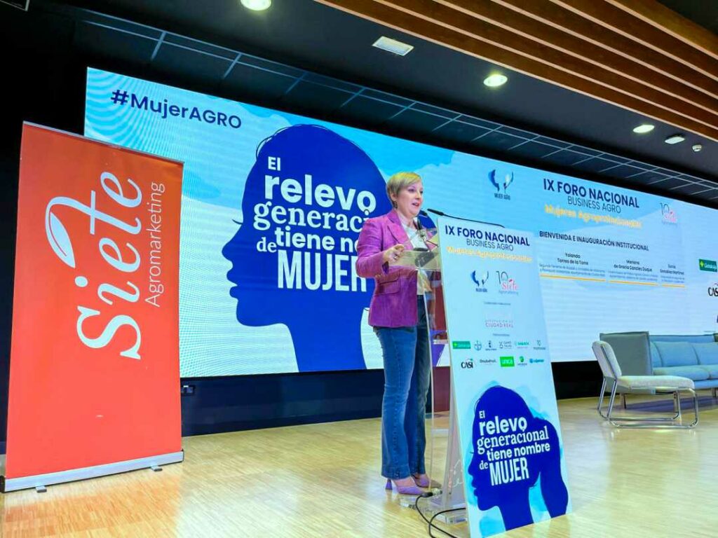 Sonia González pone en valor la importancia del relevo generacional, la visibilización del papel de la mujer en el medio rural y el compromiso de la Diputación con el sector agrario