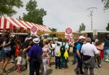 Gran respuesta vecinal en la jornada informativa de la Plataforma STOP Biometano y Residuos Médicos en la Romería de San Isidro de Socuéllamos