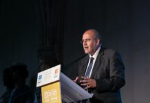 Guijarro clausura la XXII edición de los Premios Empresariales CECAM