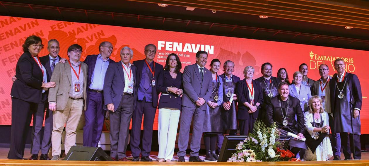 Valverde aprecia también en los Embajadores del Vino y de FENAVIN a unos excelentes prescriptores de nuestra tierra y de nuestra identidad