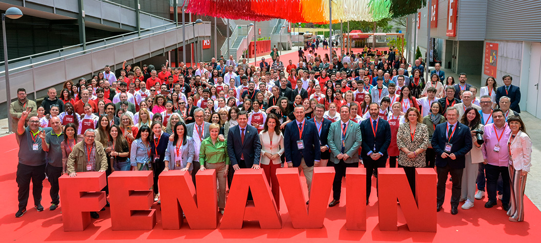 Valverde felicita y pone en valor a todo el equipo humano que ha hecho posible FENAVIN 2025
