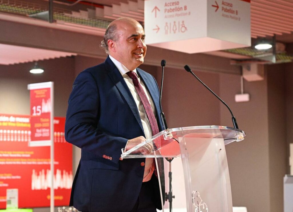 valverde felix solis 5