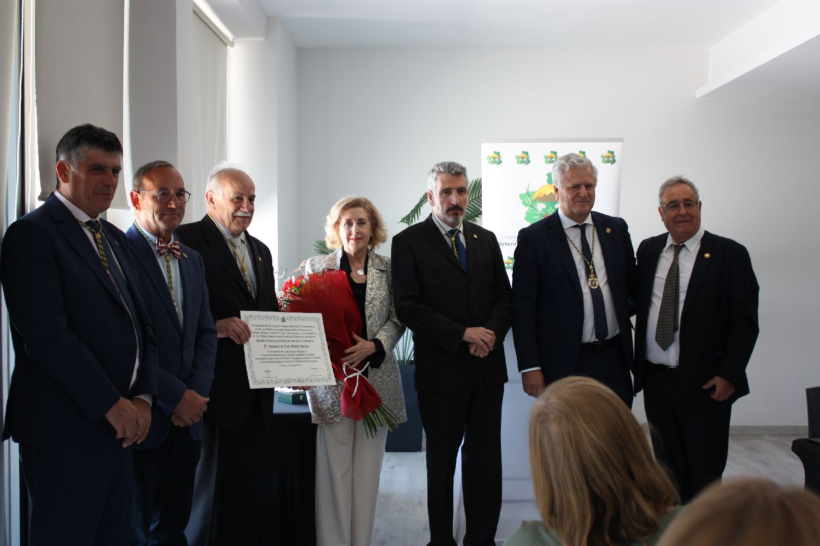 Los veterinarios de Castilla-La Mancha reconocen la labor de Francisco de Asís Muñoz