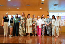 Más de 6.250 mujeres en entornos rurales de la región se formarán en competencias digitales con una inversión de 4,5 millones de euros