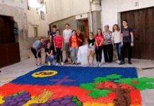 Almonacid de Zorita se viste de arte y tradición en el Corpus Christi: una celebración única de color