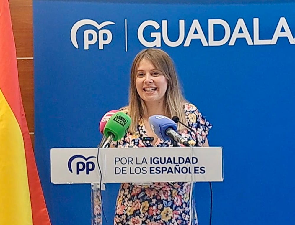 Asenjo: “La disciplina de voto ya no es excusa para Page, el interés de España tiene que estar por encima del PSOE”