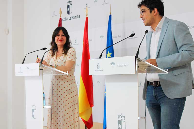 El Gobierno de García-Page garantiza la autonomía personal de 8.000 mayores de la provincia de Ciudad Real tras incrementar un 7% las horas de ayuda a domicilio