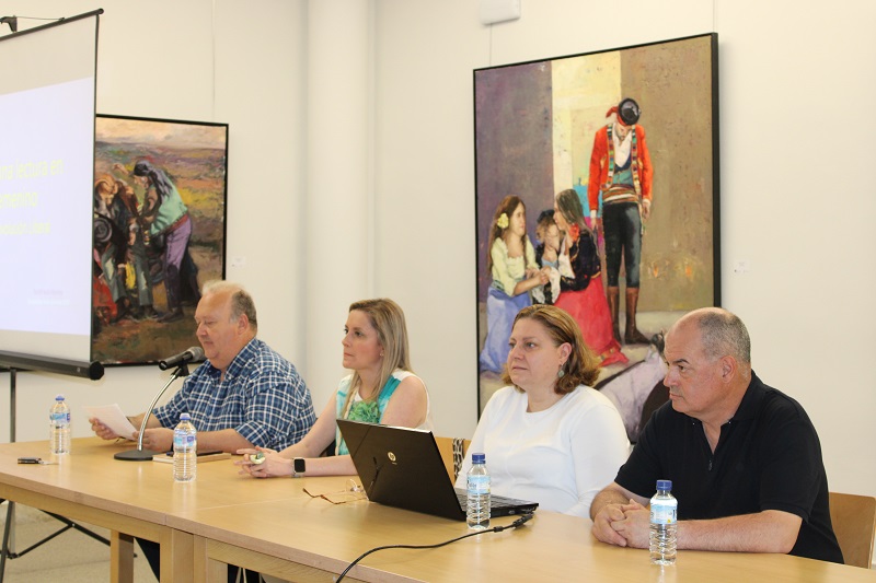 Una conferencia sobre el papel de la mujer en la gesta histórica arranca los actos conmemorativos del 6 de Junio