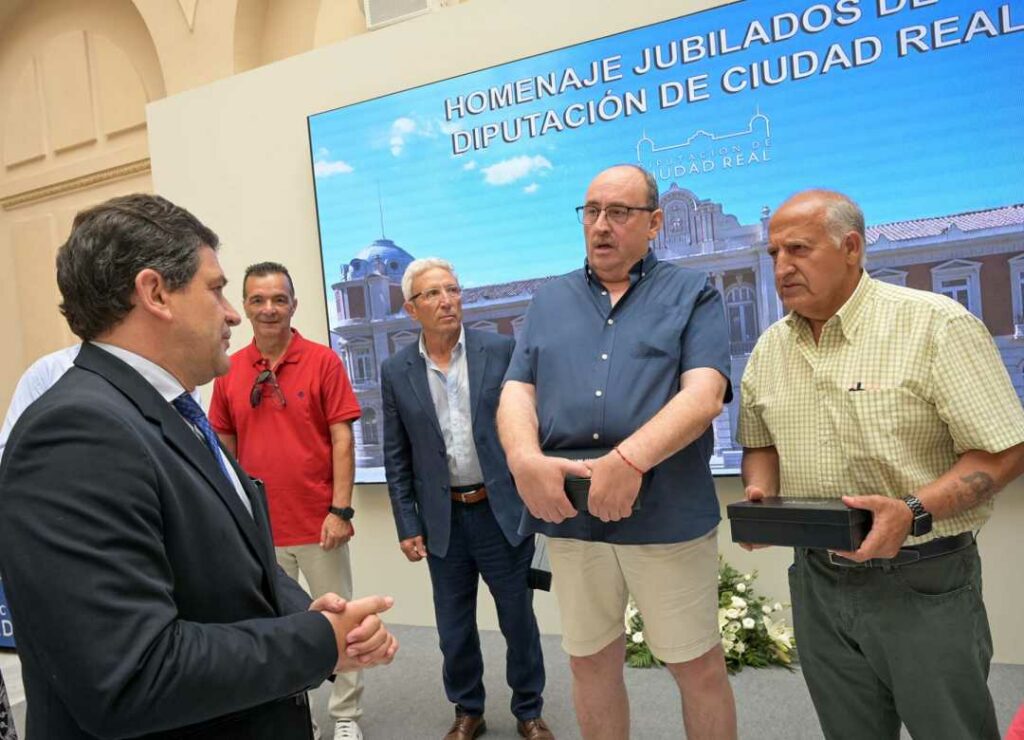 diputacioncr homenaje jubilados 4