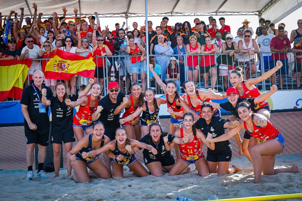 Con un gol de la pedroteña Elena alfaro, las Guerreras Juveniles de la Arena se proclaman campeonas del Mundo