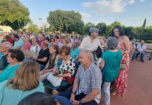 300 mayores del Centro Municipal de Mayores de Lucero asisten a la fiesta de San Juan