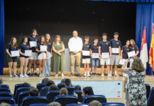 Javier Navarro participa en la clausura del programa Escuela Mentora del García Pavón
