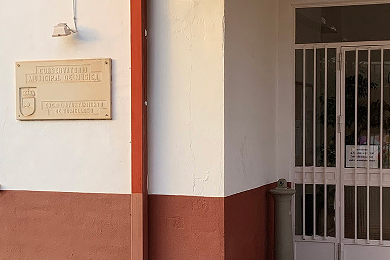 33 Estudiantes se benefician de la convocatoria de ayudas del Ayuntamiento de Tomelloso para el curso 2024-25