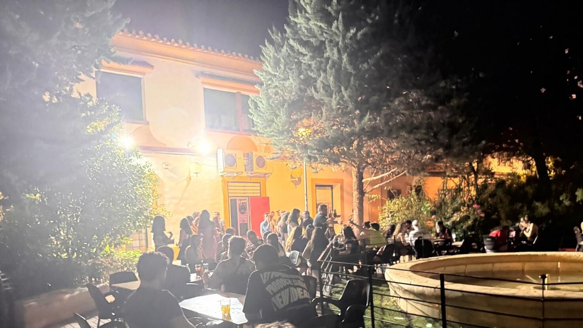 Juventud, música y orgullo se dan la mano en una noche inolvidable en Tomelloso con el Just Summer Time