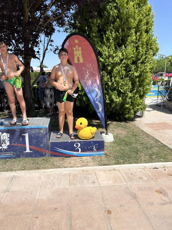 exito natacion tomelloso 13