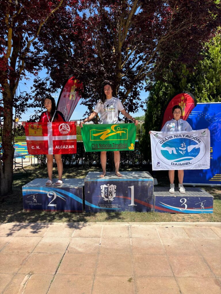 exito natacion tomelloso 50